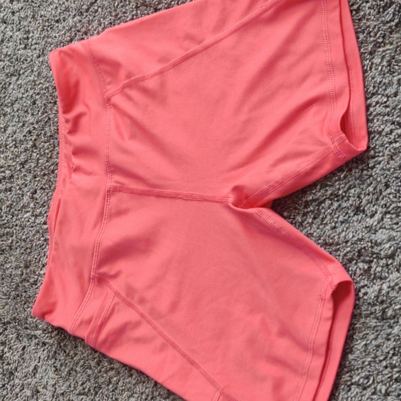 Lot of 3 shorts - Picture 4 of 8